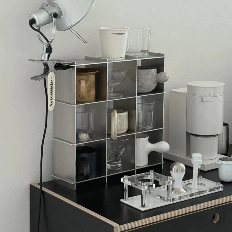 Coffee Tea Stand - Rak Penyimpanan Cangkir Minimalis dari Aluminium